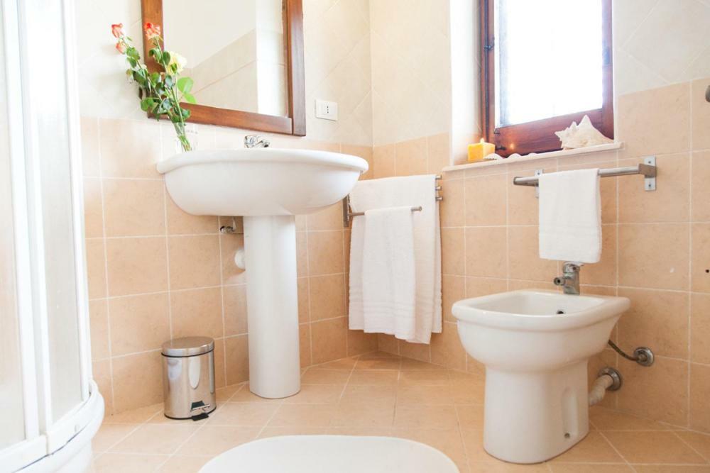 Orlando Bayview Bed and Breakfast Balestrate Exteriör bild